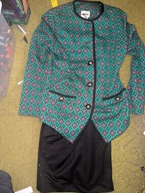 Lesile Faye Skirt Suit